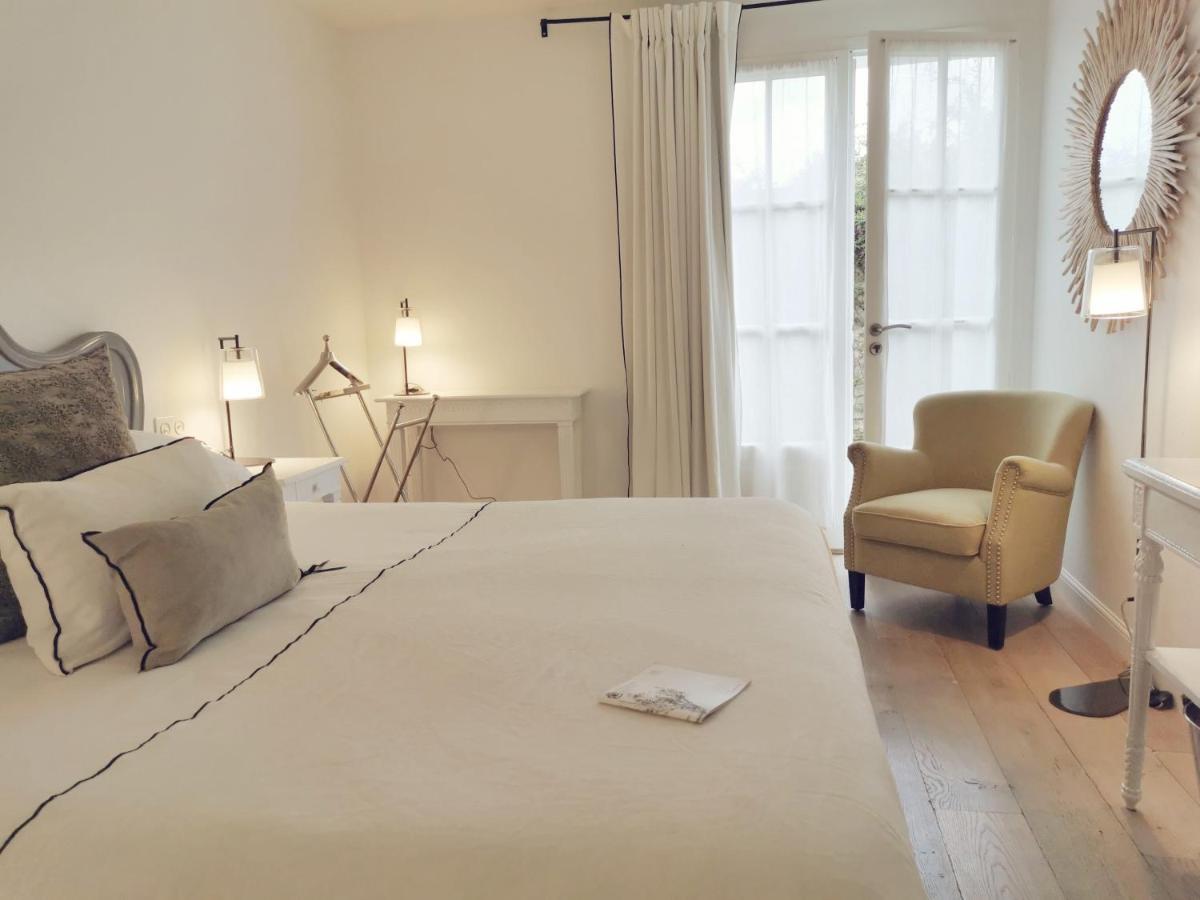 Le Clos Saint-Martin Hotel & Spa Exterior foto